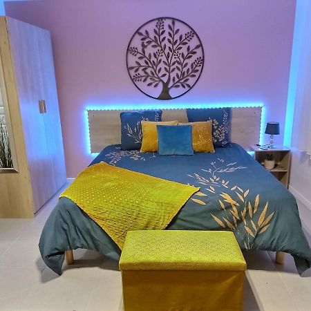 Ferienwohnung Le Pandora Moussy-le-Neuf Exterior foto